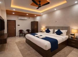 Hotel The Ram Lakhan - Near Ram Mandir Ayodhya Luxurious & Comfortable Stay，位于Ayodhya的酒店