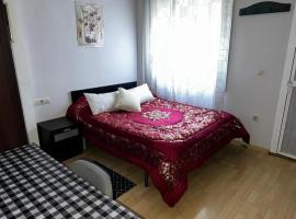 Vacaciones de la vega，位于Churriana de la Vega的豪华帐篷