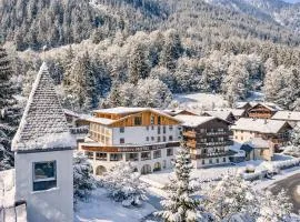 西哈特西罗斯酒店