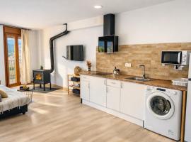 Apartament Gritella ( Cim Apartaments )，位于科尔努德利亚的酒店