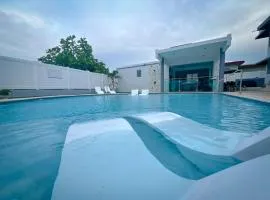 Isabela Luxury Escape Paradise