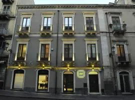 ETNEA 454 Catania Luxury Rooms