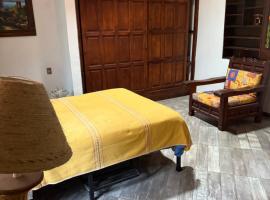 House 3 blocks from downtown，位于迪坡斯特兰的宠物友好酒店