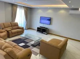 Ocean Breeze Apartment