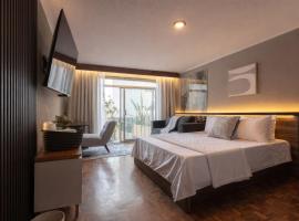 Miranthia Hotel Business and family，位于库埃纳瓦卡的酒店