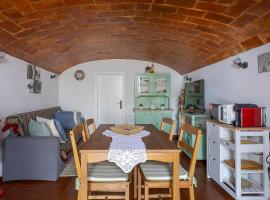 Casita dos Avós，位于阿兰德鲁阿尔的酒店