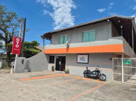 Hotel Recanto das Pedras，位于伊塔波阿的酒店