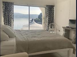 Hotel Marina Palace Tequesquitengo，位于特克塞丁戈的酒店