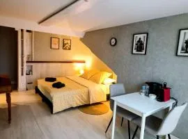 Le Rêve de Poulaines - camping naturiste 1 JUIN-20 SEPTEMBRE et chambre d'hôtes TOUTE L'ANNÉE