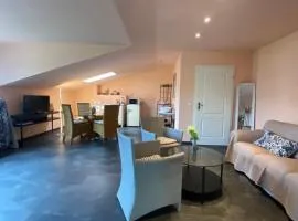 Weingut Mathis Apartment 2 Sunrise