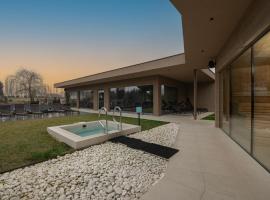 Mjus Resort & Thermal Park，位于克尔门德的酒店