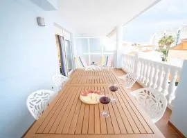 Dúplex tranquilo frente al mar en Xilxes Terraza, parking y WiFi