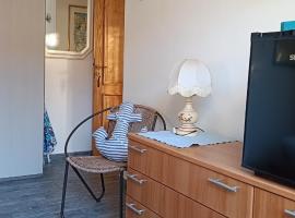 法比耶纳旅馆，位于博纳索拉的酒店