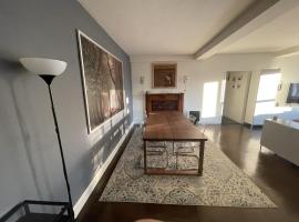 Manhattan Oasis，位于皮克斯基尔的酒店