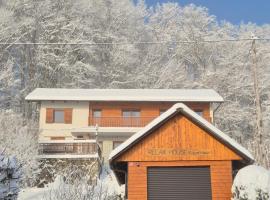 RELAX HOUSE Kolpa view Podzemelj，位于Gradac的酒店