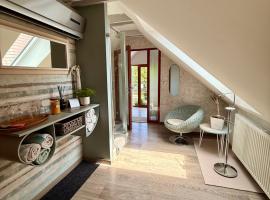 Green House - ubytovanie v súkromí，位于Šaľa的酒店