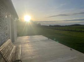 Maison campagne，位于Saint-Valérien的酒店