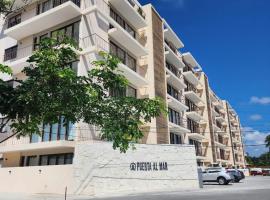 Depa Isla del Amor con alberca, y acceso al río y la playa，位于Conchal的酒店