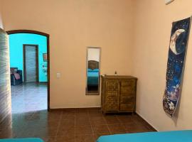 Casa CLARY，位于特科曼的酒店