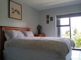 Central Diamond Harbour Guest Suite