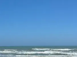 Absolute beachfront Ōtaki Marine Parade- Rangiuru sun