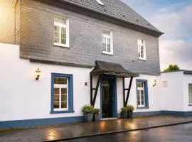 SmartStay Wuppertal Self Check-in Parking Budget Hotel