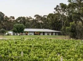 Solterra & Vine Estate Accommodation Bendigo