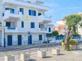 LA BAIA DI NETTUNO Il Gatto e La Volpe