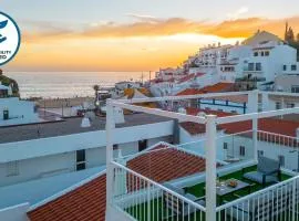 Apartment Carvoeiro By The Sea 3 by Algarve Vacation