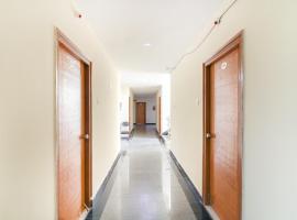 Hotel O Hitech inn，位于Kondapur的酒店