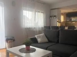 Apartman Loni , Belišće