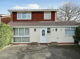 A private, cute, one bedroom self catering annexe