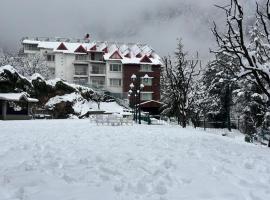 Bookmark Resorts, Manali，位于马拉里的酒店