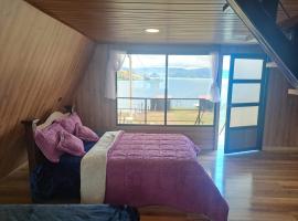 Glamping Brisas del lago Select，位于托塔的酒店