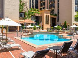 萨雷酒店，位于格拉纳达的酒店