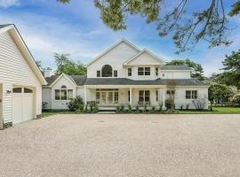 Villa Isaiah - Southampton Luxury Estate，位于南安普敦的酒店