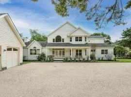 Villa Isaiah - Southampton Luxury Estate