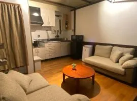 guesthouse Yokomachi 街の中心部 静かな一棟貸切