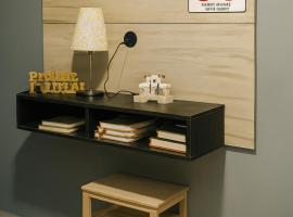 Quarto - Room Econômico da Maricotinha - No Air Cond，位于马瑙斯的酒店