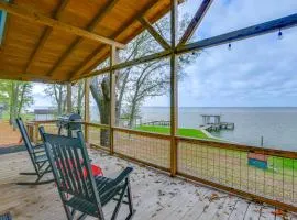 Dock and Fire Pit Tranquil Home on Lake Livingston