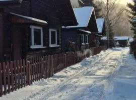 Stanica pod Zadzierną Domki całoroczne