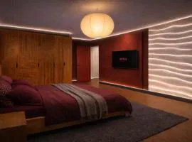 4SEASONS - Crimson Autumn NORDIC SUITES