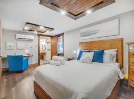 auxportesdesMilleIles，位于拉瓦尔的酒店