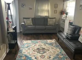 Little house in the alley