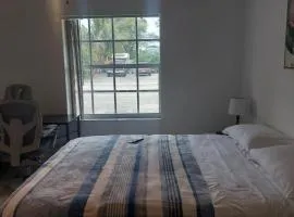 Private Room Near Airport