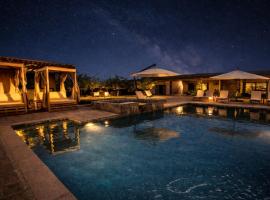 Hotel Flores de Sal-Valle de Guadalupe，位于瓜达鲁佩镇的酒店