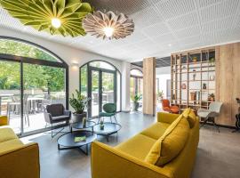 波恩中心宜必思酒店，位于博讷的酒店