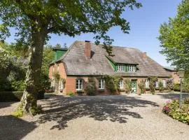 Die Meierei - mit Pool & Tennisplatz, nahe Ostsee