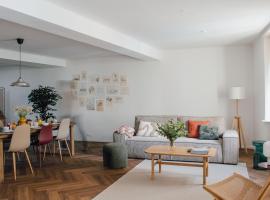 Zentrale Altstadtwohnung in Rapperswil am Zuerichsee，位于拉珀斯维尔-约纳的酒店
