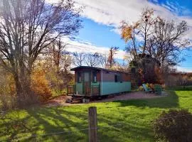Gîte à la campagne - Roulotte romantique près d'Autun